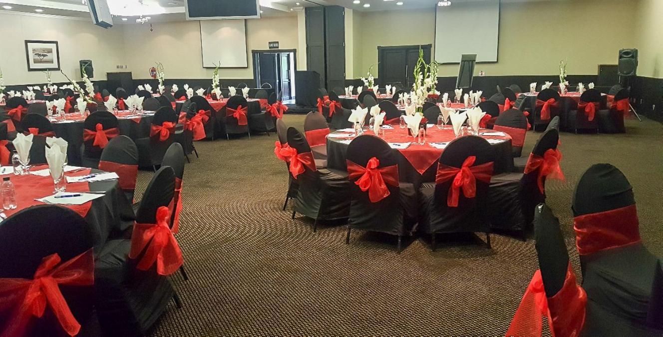 Safari Hotel & Convention Centre Rustenburg Dış mekan fotoğraf