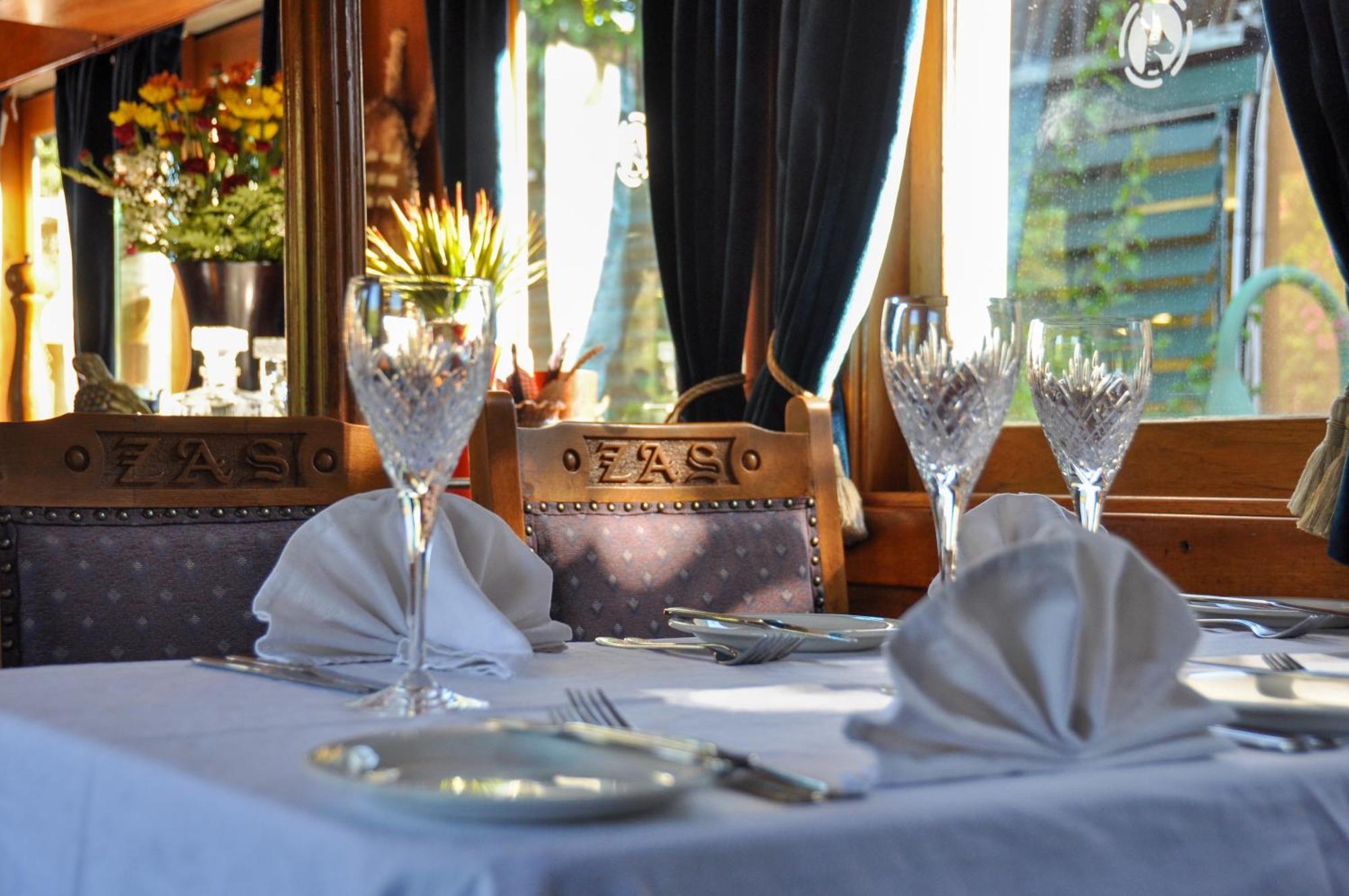 Safari Hotel & Convention Centre Rustenburg Dış mekan fotoğraf